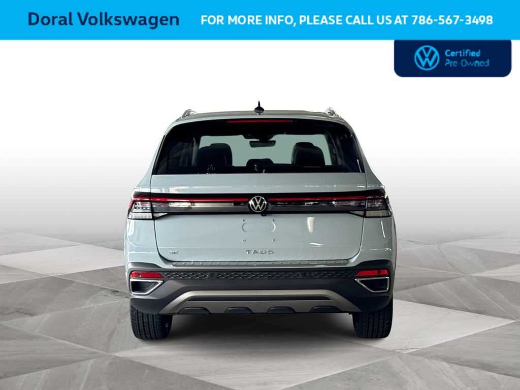 2025 Volkswagen Taos SE