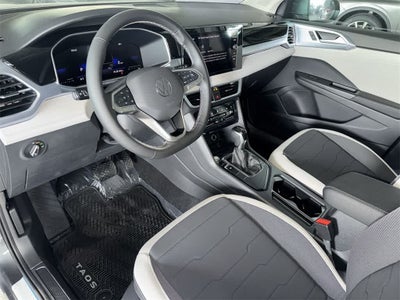 2026 Volkswagen Taos SE