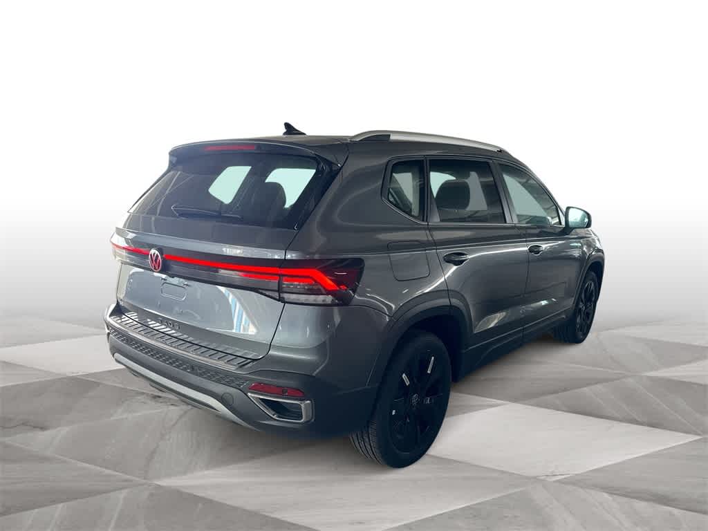 2026 Volkswagen Taos SE