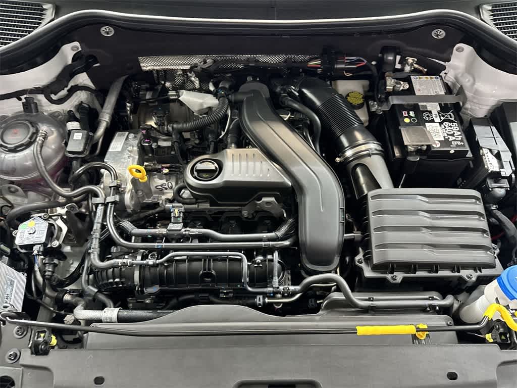 2026 Volkswagen Taos SE