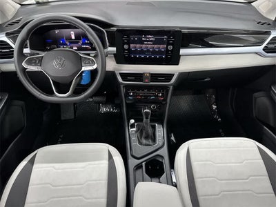 2026 Volkswagen Taos SE