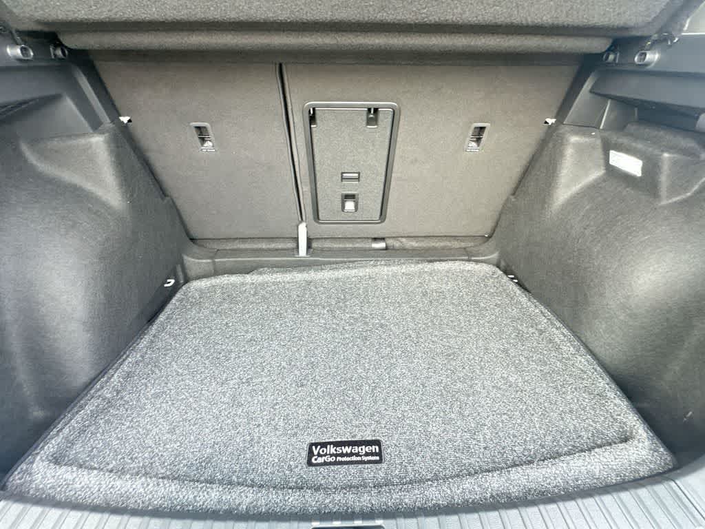 2026 Volkswagen Taos SE