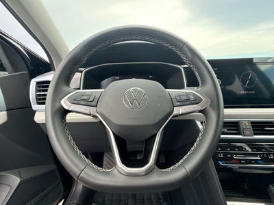 2026 Volkswagen Taos SE