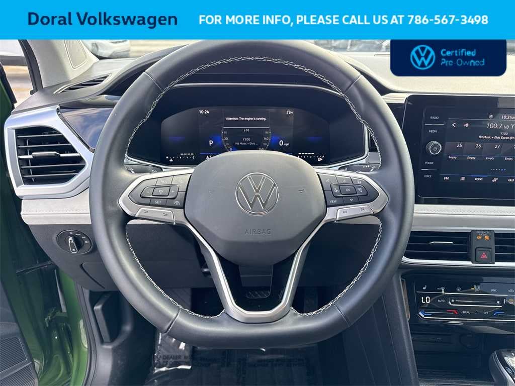 2025 Volkswagen Taos SE