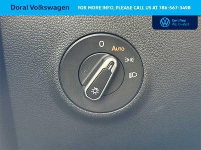 2025 Volkswagen Taos SE