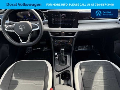 2025 Volkswagen Taos SE