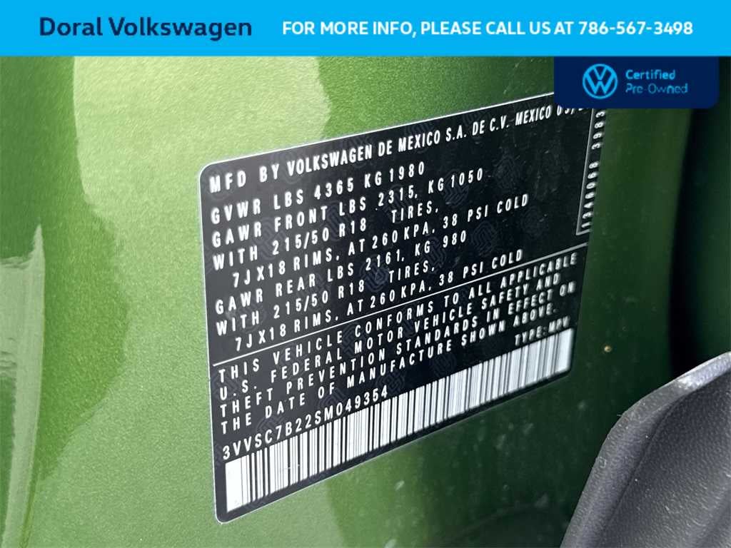 2025 Volkswagen Taos SE