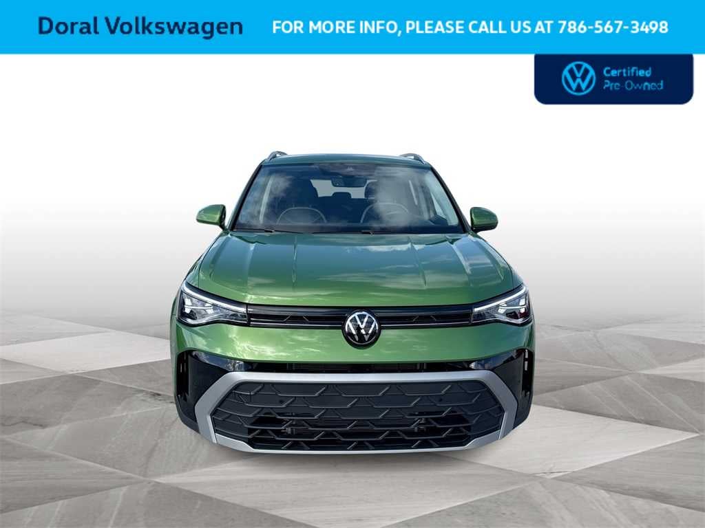 2025 Volkswagen Taos SE