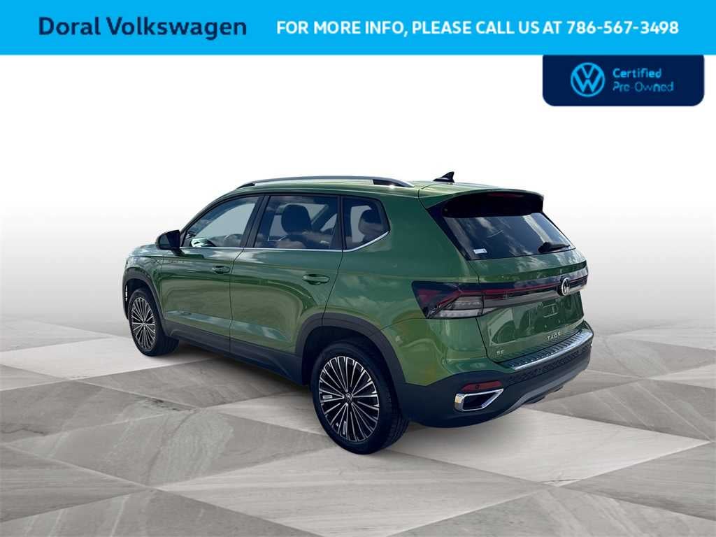 2025 Volkswagen Taos SE