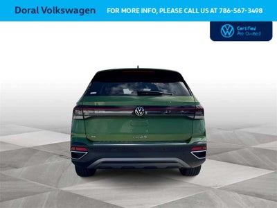 2025 Volkswagen Taos SE