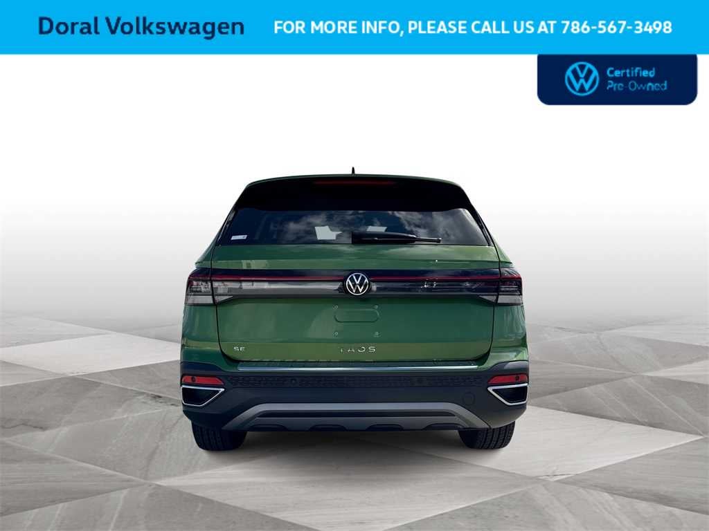 2025 Volkswagen Taos SE