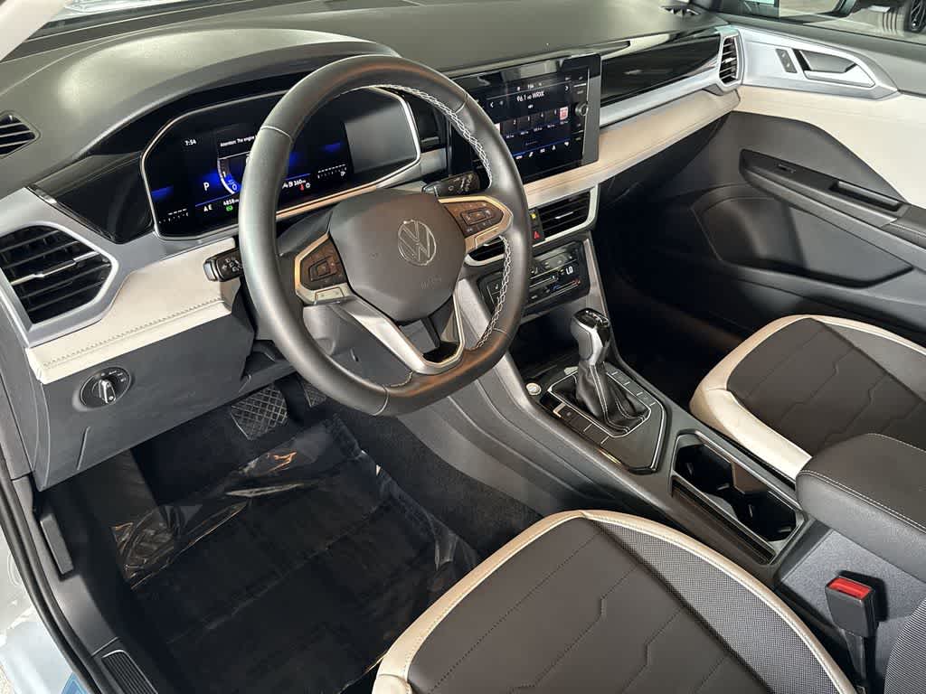 2026 Volkswagen Taos SE