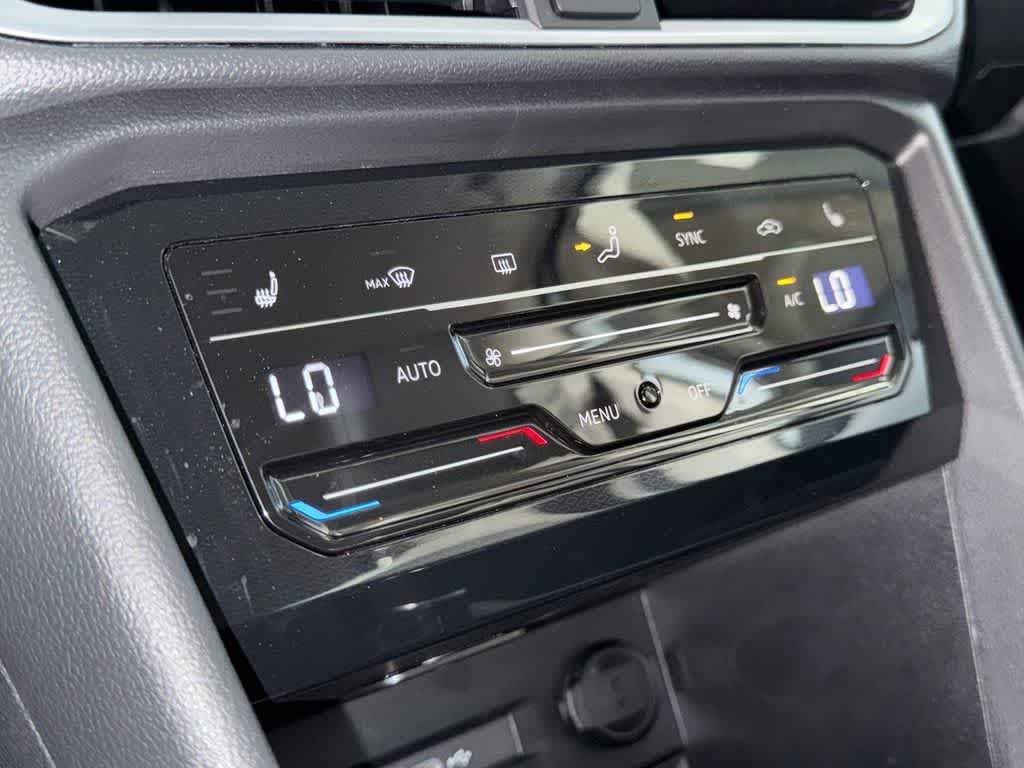 2026 Volkswagen Taos SE