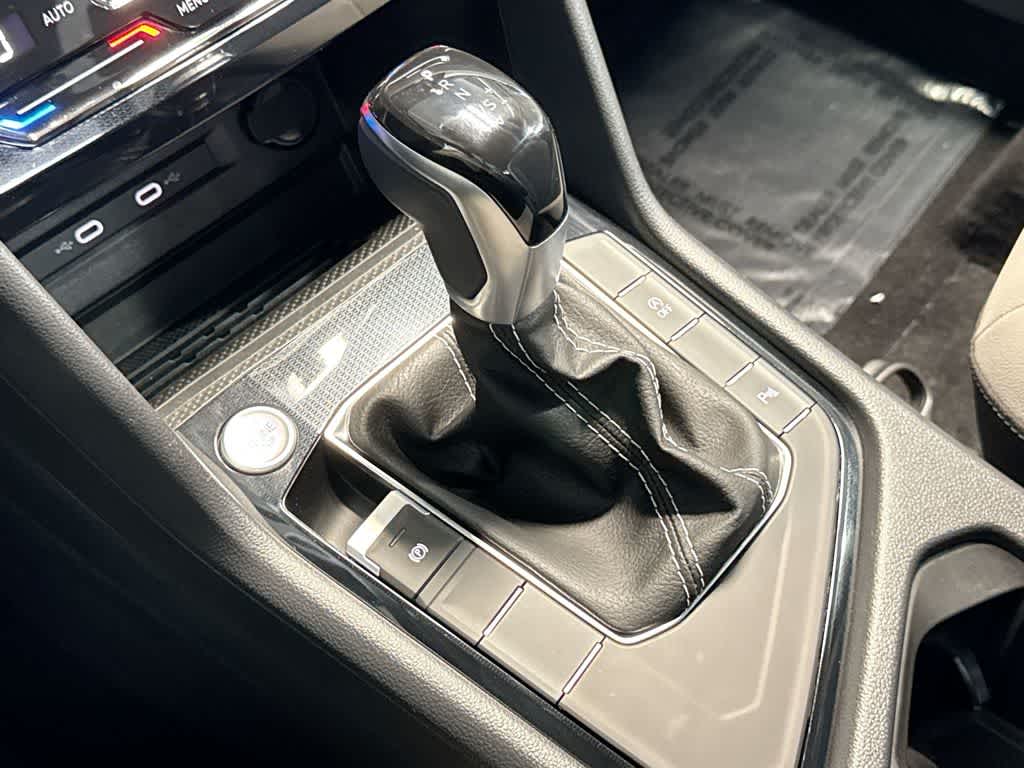 2026 Volkswagen Taos SE