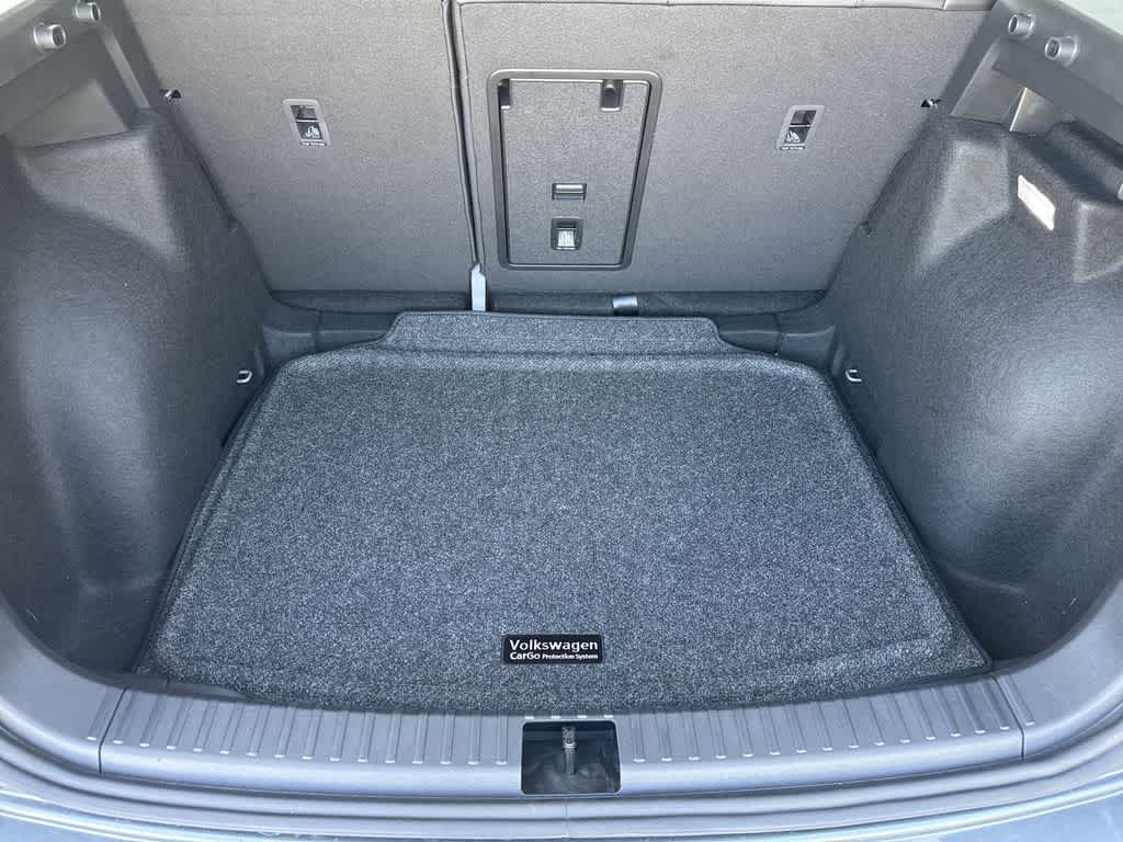 2026 Volkswagen Taos SE