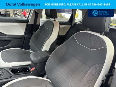 2025 Volkswagen Taos SE