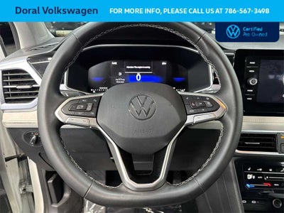 2025 Volkswagen Taos SE