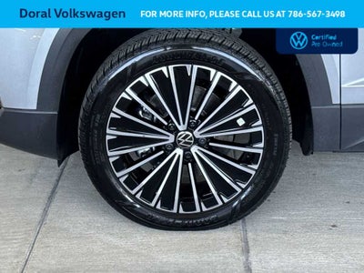 2025 Volkswagen Taos SE