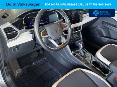 2025 Volkswagen Taos SE