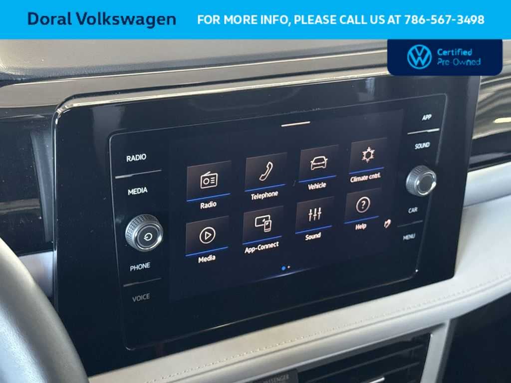 2025 Volkswagen Taos SE