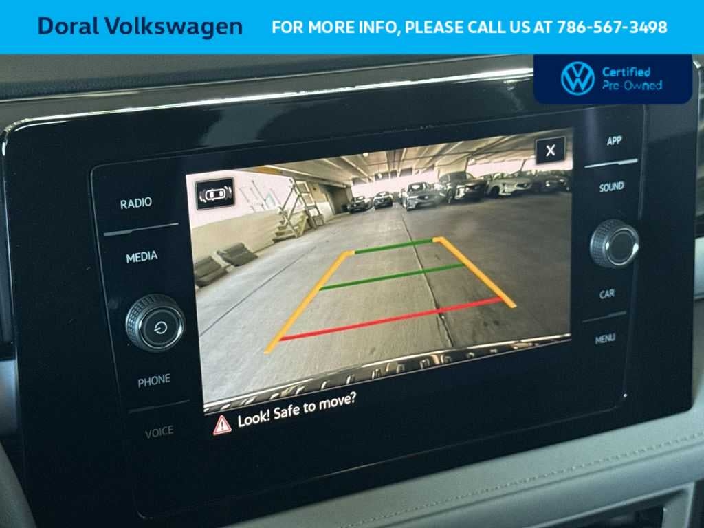 2025 Volkswagen Taos SE