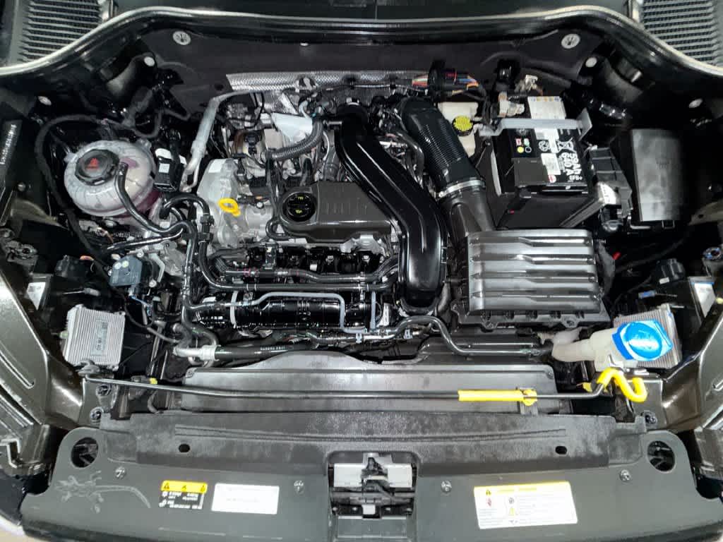 2026 Volkswagen Taos SE