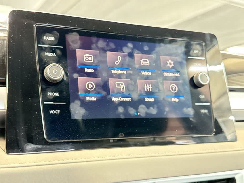 2026 Volkswagen Taos SE