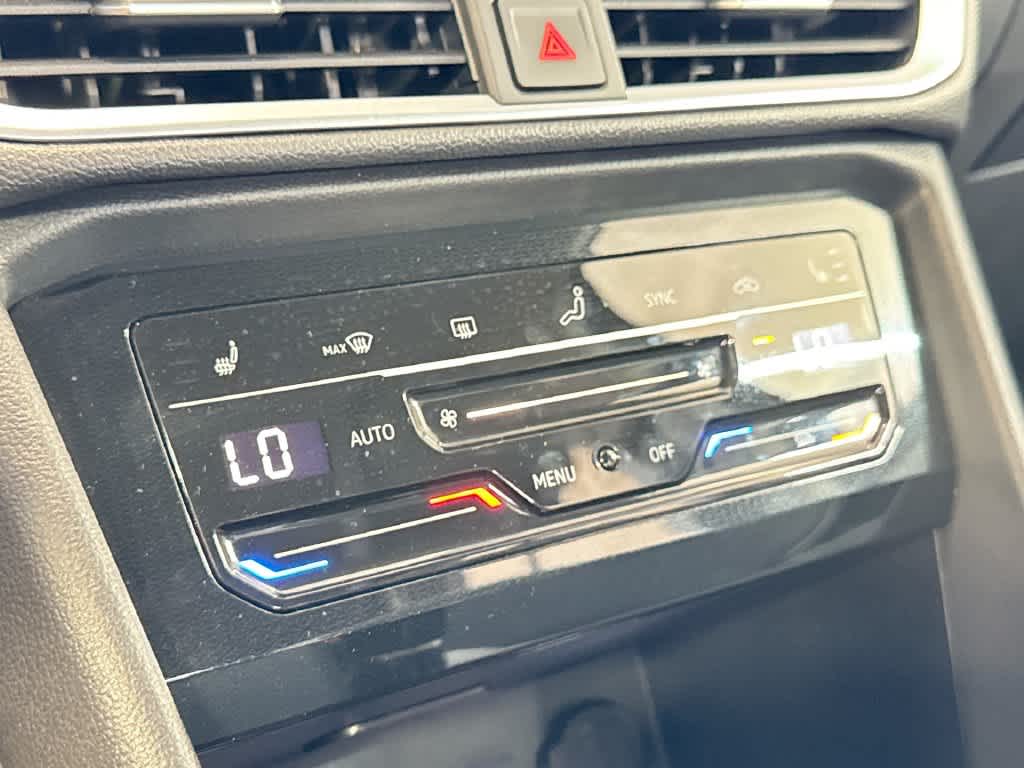 2026 Volkswagen Taos SE