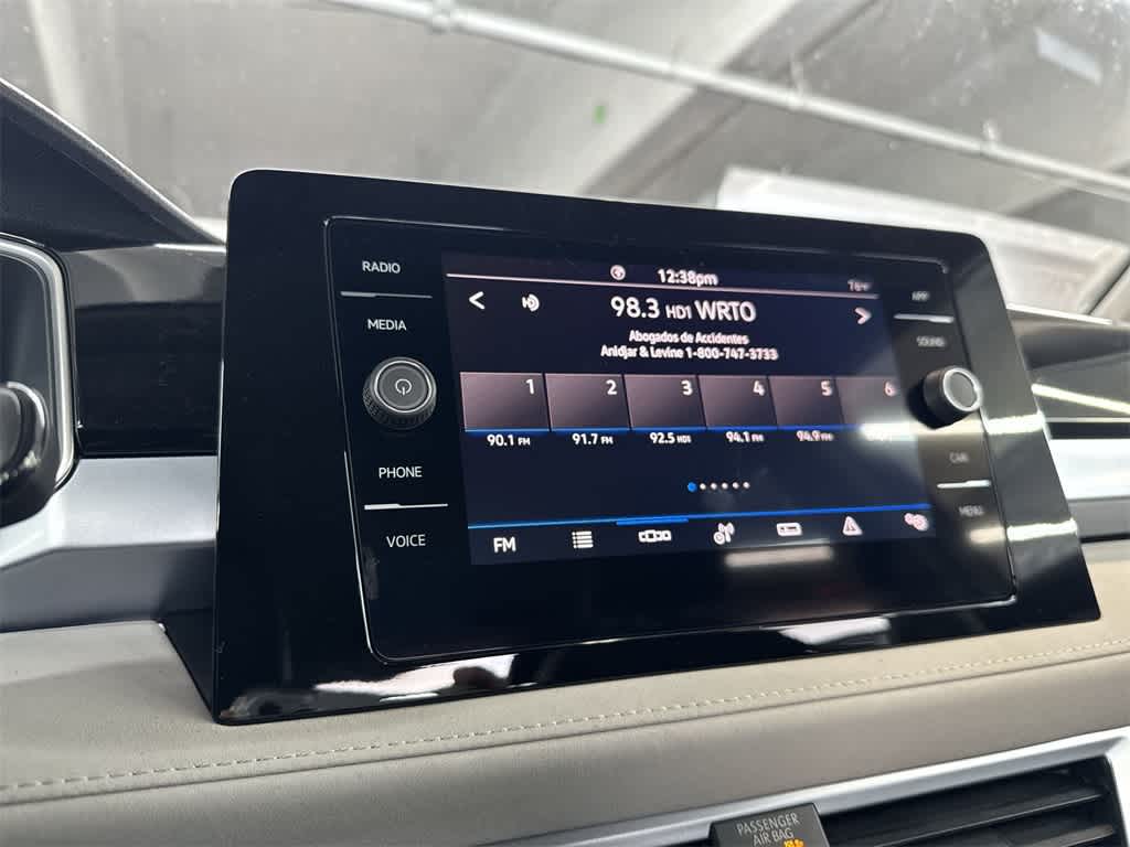 2026 Volkswagen Taos SE