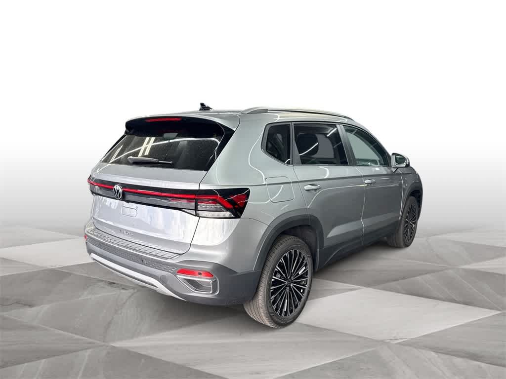 2026 Volkswagen Taos SE