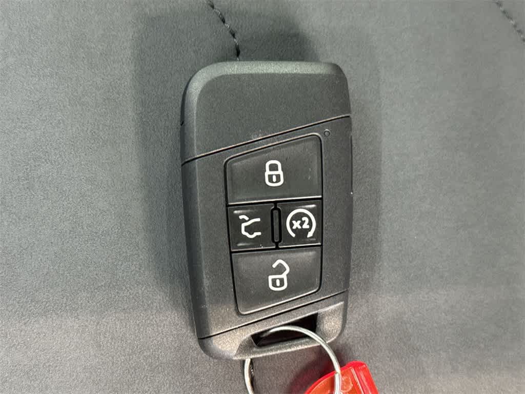 2026 Volkswagen Taos SE