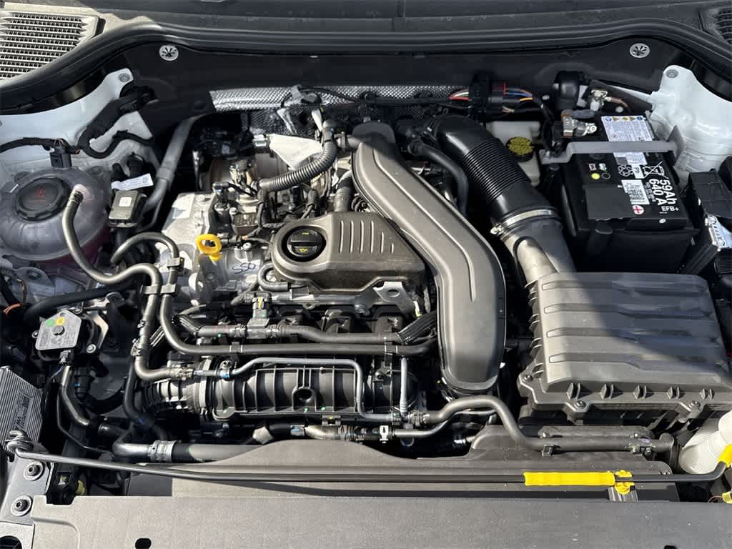 2026 Volkswagen Taos SE