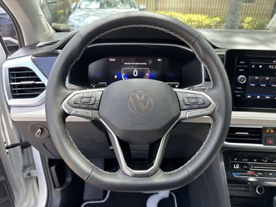 2026 Volkswagen Taos SE