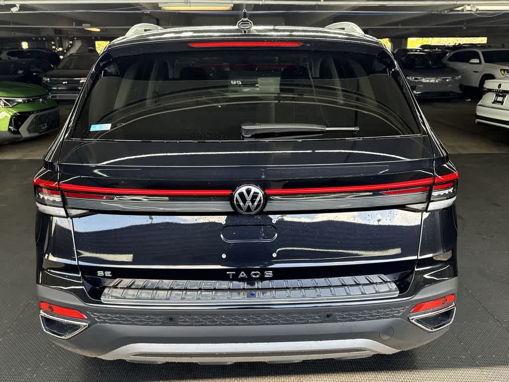 2025 Volkswagen Taos SE