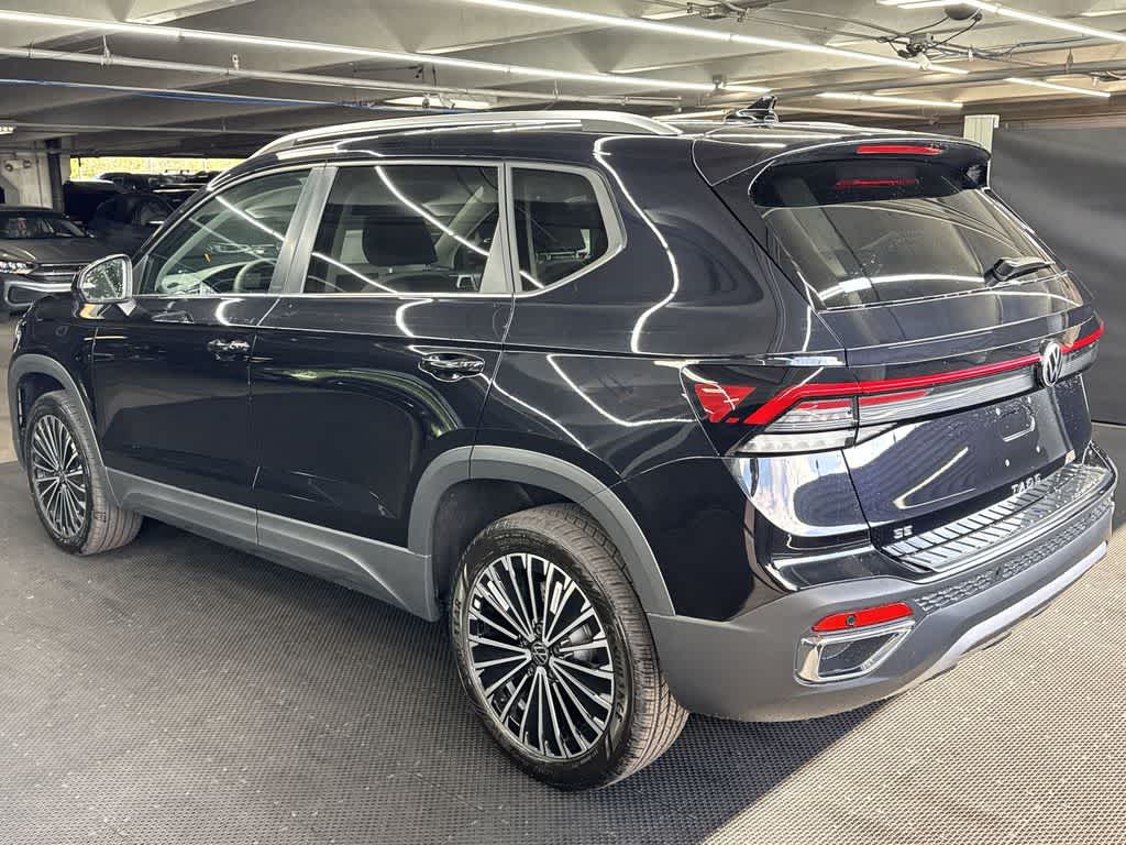 2025 Volkswagen Taos SE