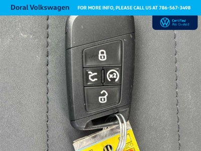 2025 Volkswagen Taos SE