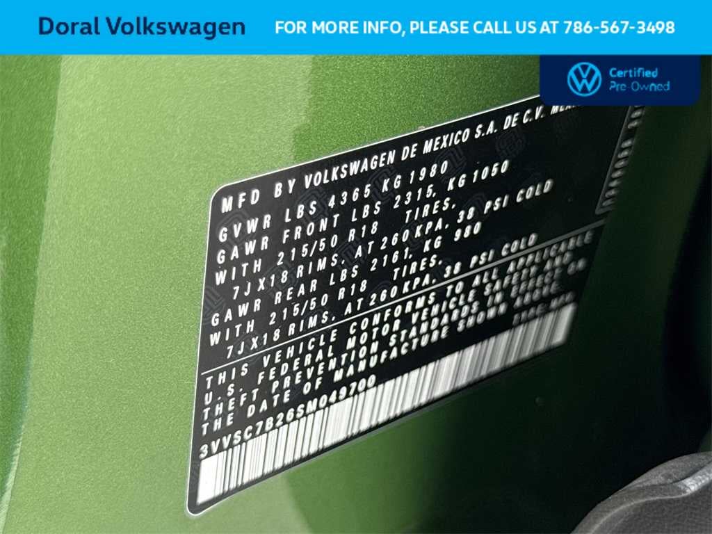 2025 Volkswagen Taos SE