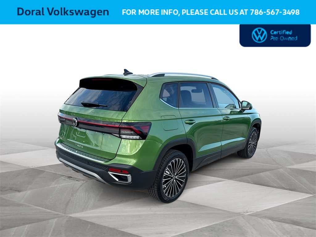 2025 Volkswagen Taos SE