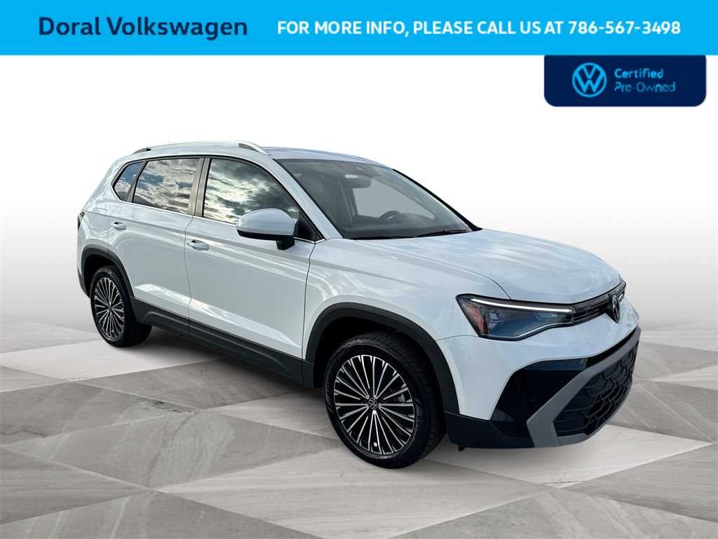 2025 Volkswagen Taos SE