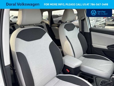 2025 Volkswagen Taos SE