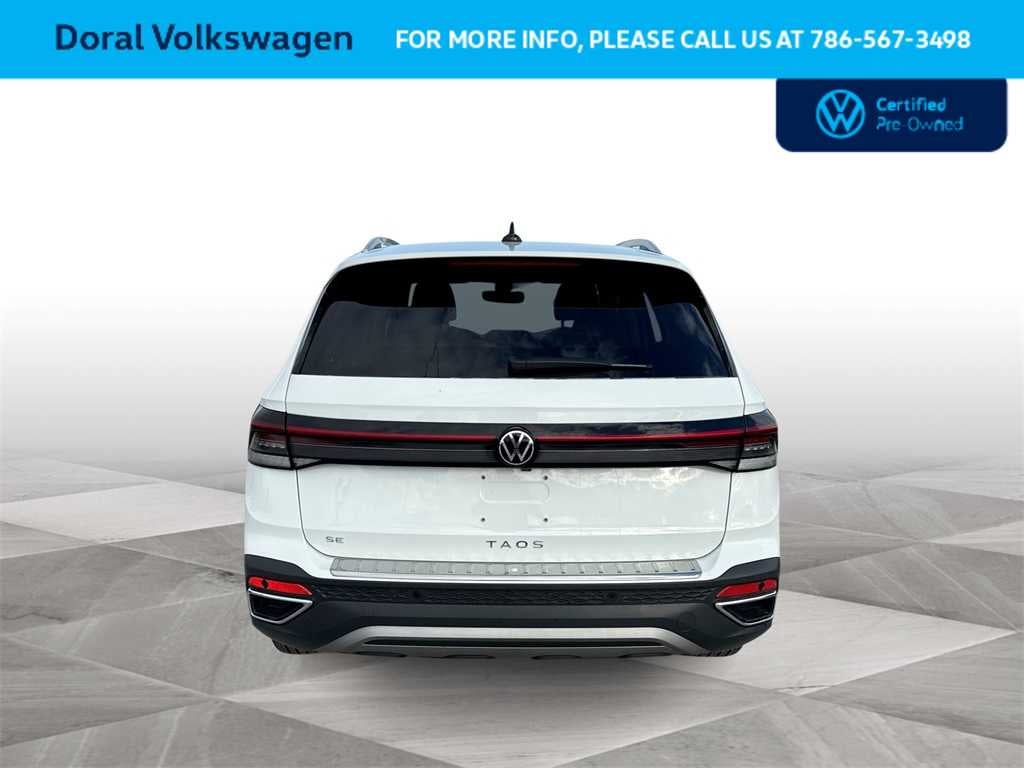 2025 Volkswagen Taos SE