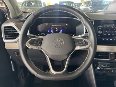 2026 Volkswagen Taos SE