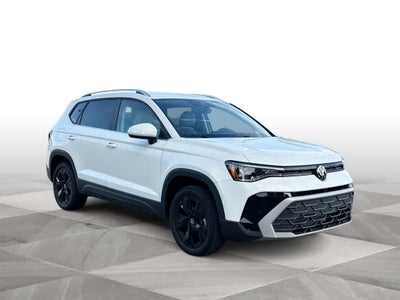 2026 Volkswagen Taos SE