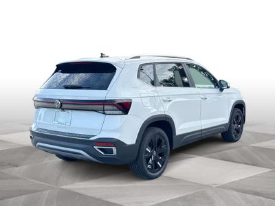 2026 Volkswagen Taos SE