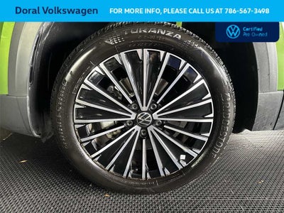2025 Volkswagen Taos SE
