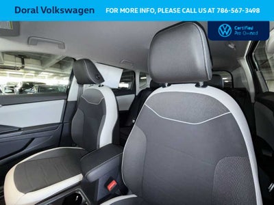 2025 Volkswagen Taos SE