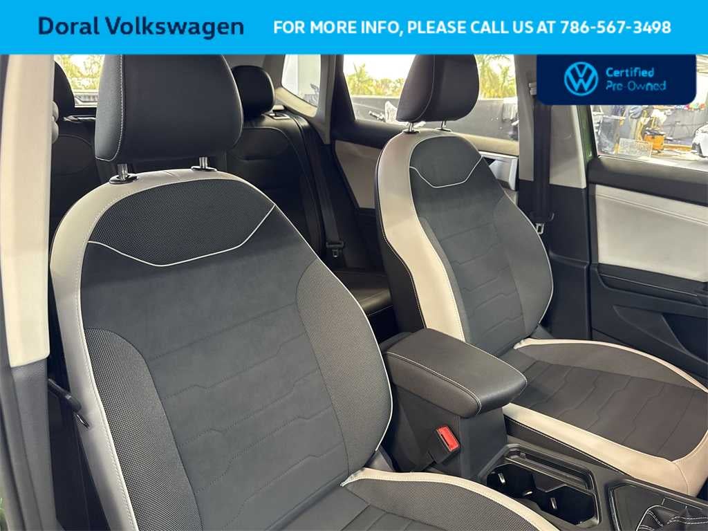 2025 Volkswagen Taos SE