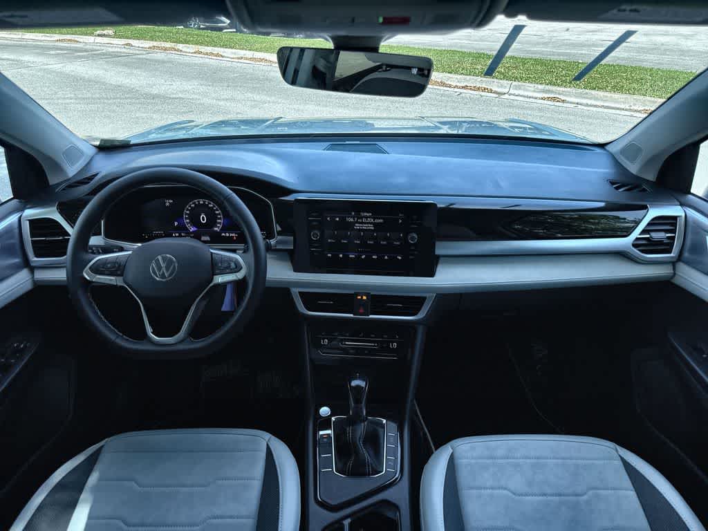 2026 Volkswagen Taos SE