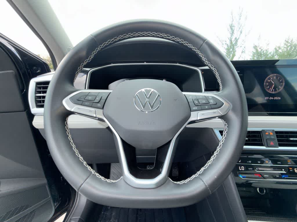 2026 Volkswagen Taos SE