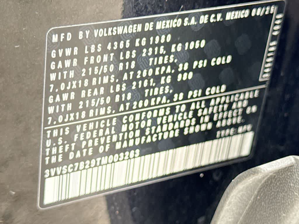 2026 Volkswagen Taos SE